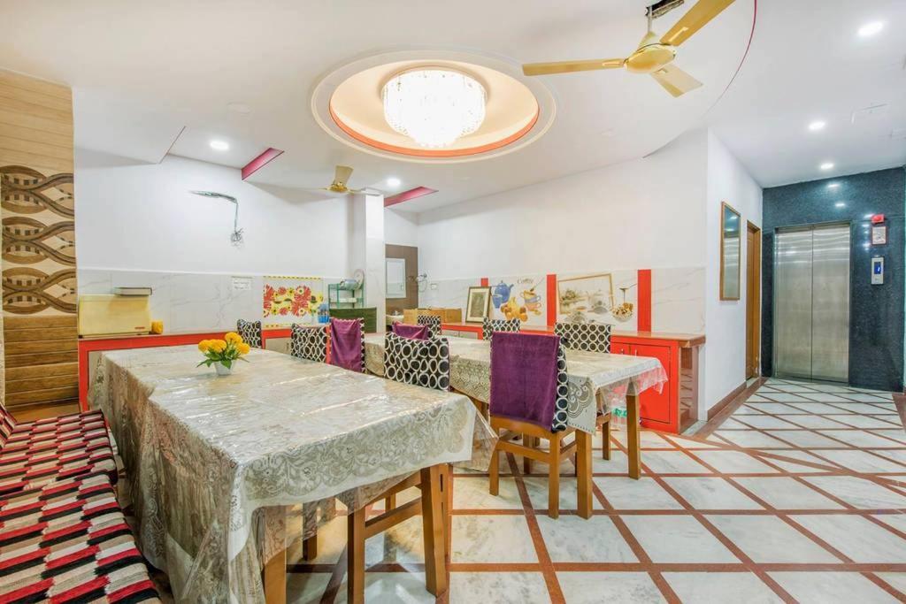Airport Sky Inn Homestay Jaipur Eksteriør bilde
